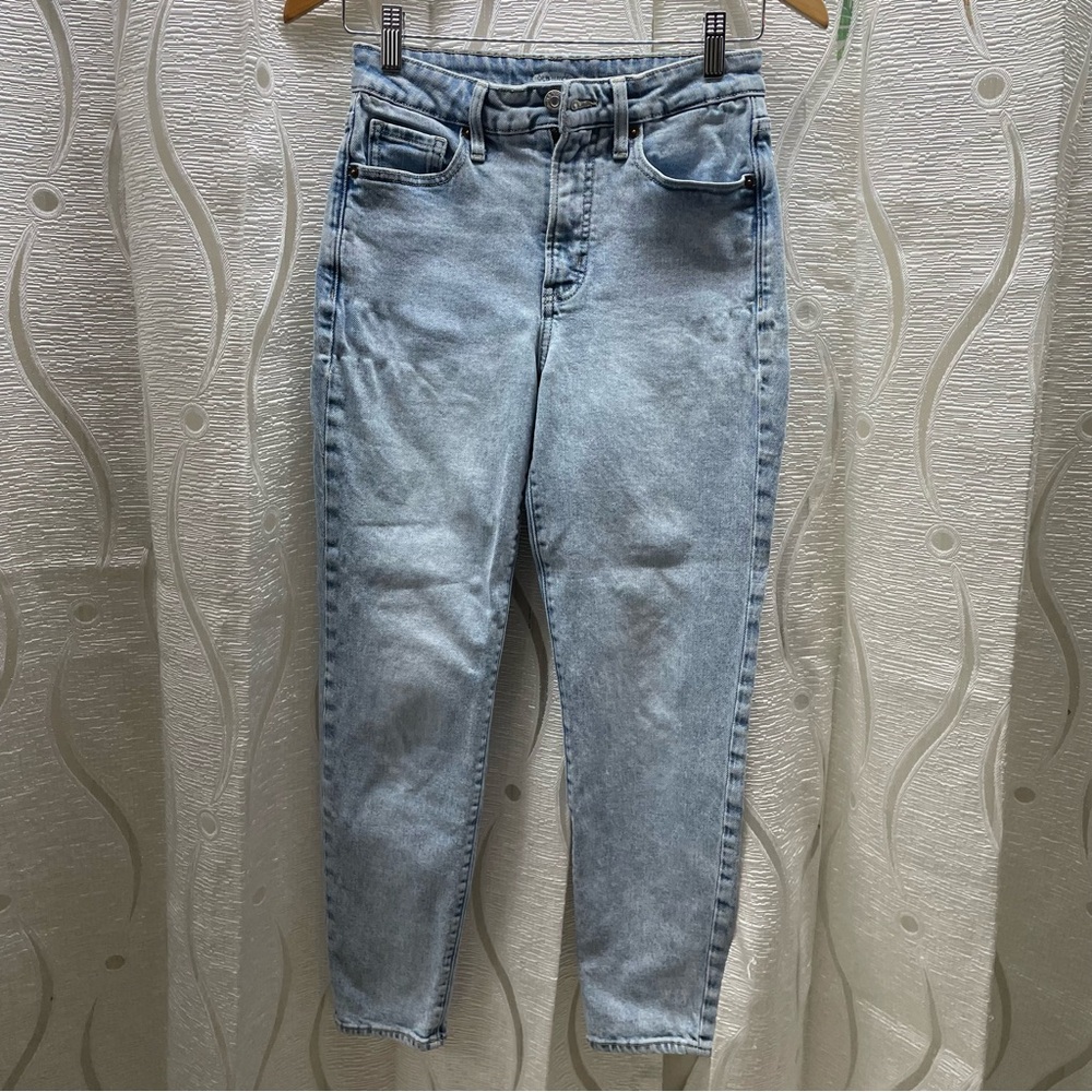 Old Navy Mom‎ Jeans Womens 2 Light Wash Excellent High Waisted Tapered Denim